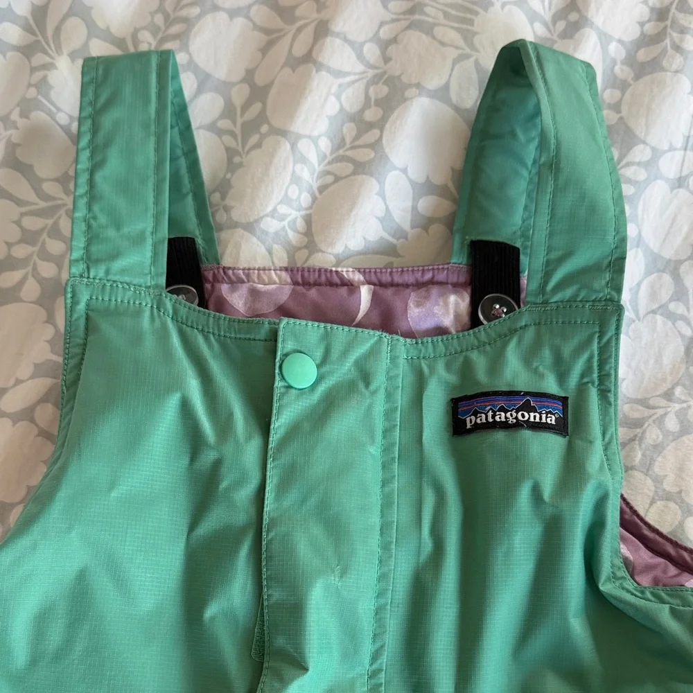 Patagonia Green and Purple Snowsuit Set - Picture 2 of 9